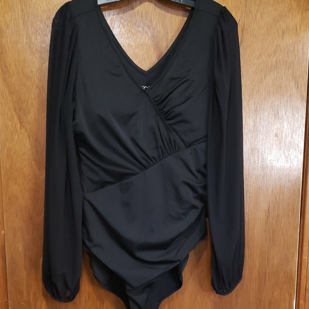 G by Giuliana Black Sheer Long-Sleeve V-Neck One-Piece Swimsuit